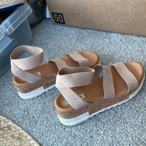 Steve Madden Platform Sandals